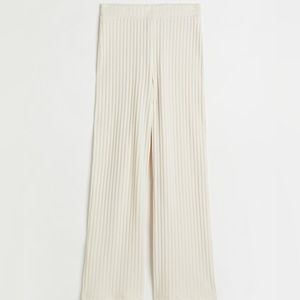 MATCHING SET H&M CREAM OFF WHITE RIB KNIT SWEATER SET SIZE M-L